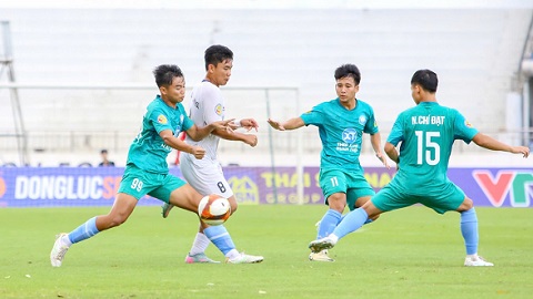 Xác định 8 đội vào tứ kết VCK U17 Quốc gia – Cúp Thái Sơn Nam 2025   Xác định 8 đội vào tứ kết VCK U17 Quốc gia – Cúp Thái Sơn Nam 2025